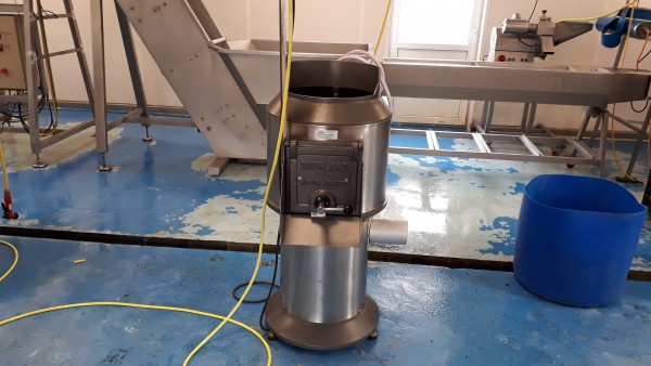 Duurland aardappelschilmachine met 25 kg capaciteit