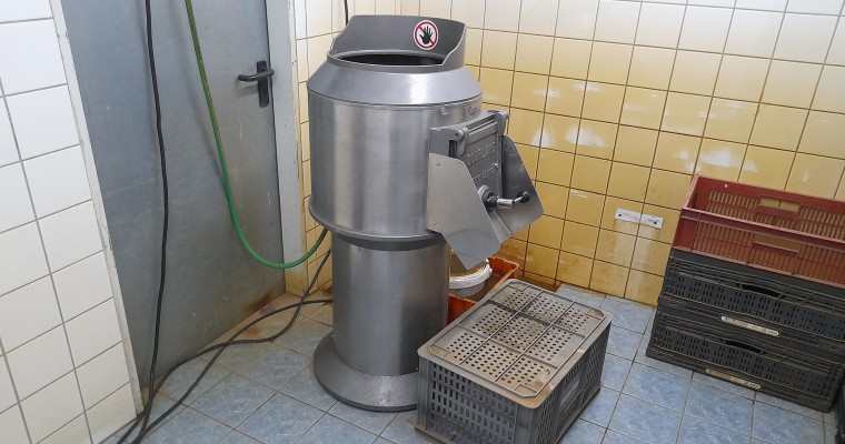 Aardappelwasser Duurland 25 kg 3 - Tolkamp snijkeukentechniek