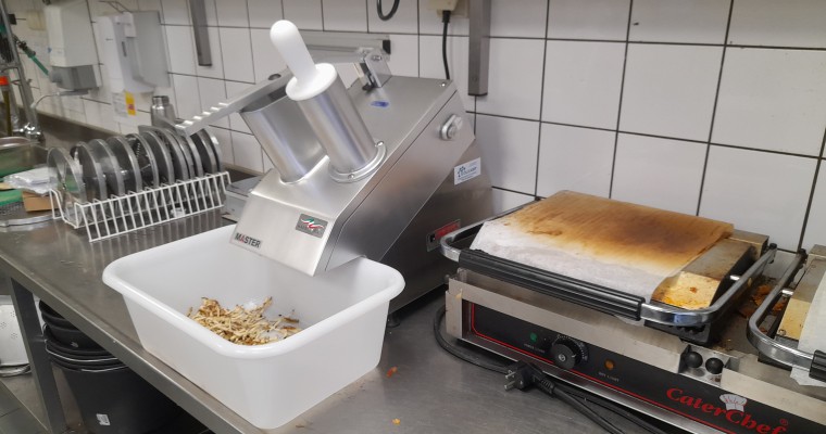 De Waag DB Master horeca groentesnijder 1 - Tolkamp snijkeukentechniek
