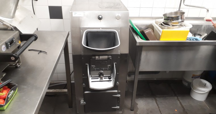 Duurland aardappel schrapmachine Anne - Tolkamp snijkeukentechniek