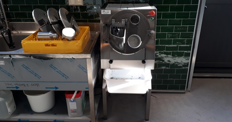 Groentensnijmachine 2 - Tolkamp snijkeukentechniek