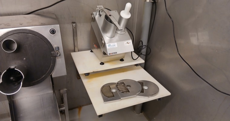 Master groentesnijder met nieuwe messen 1 - Tolkamp snijkeukentechniek