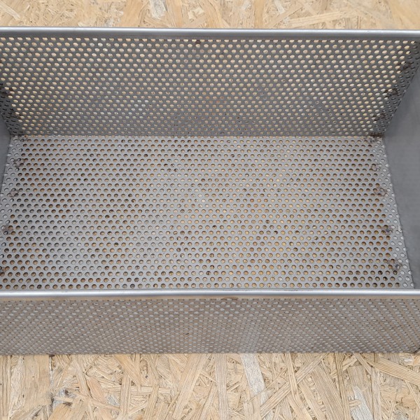 Opvang zeef voor schrapsel v2 - Tolkamp snijkeukentechniek